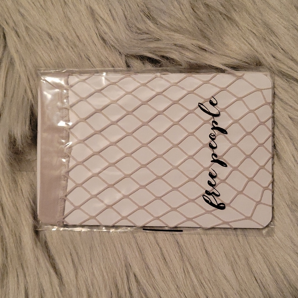NWT Free People Beige Fishnet Anklet